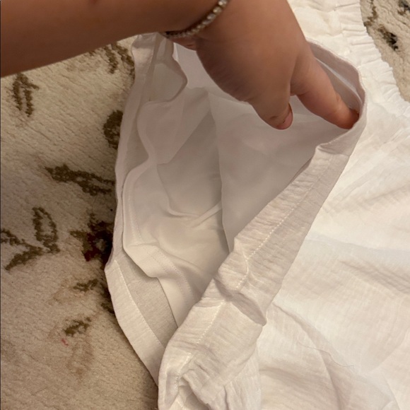 Princess Polly NWT USA8 Beach White shorts - Picture 7 of 7